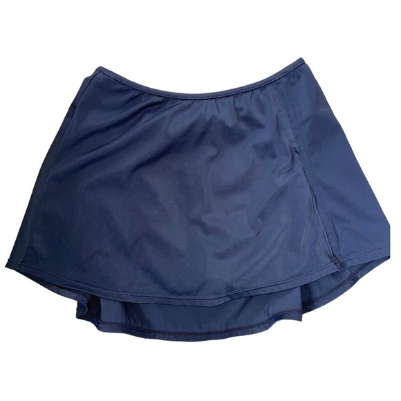 Separates Aqua Couture, skirted swimsuit bottom, size 14, runs small - Picture 3 of 4